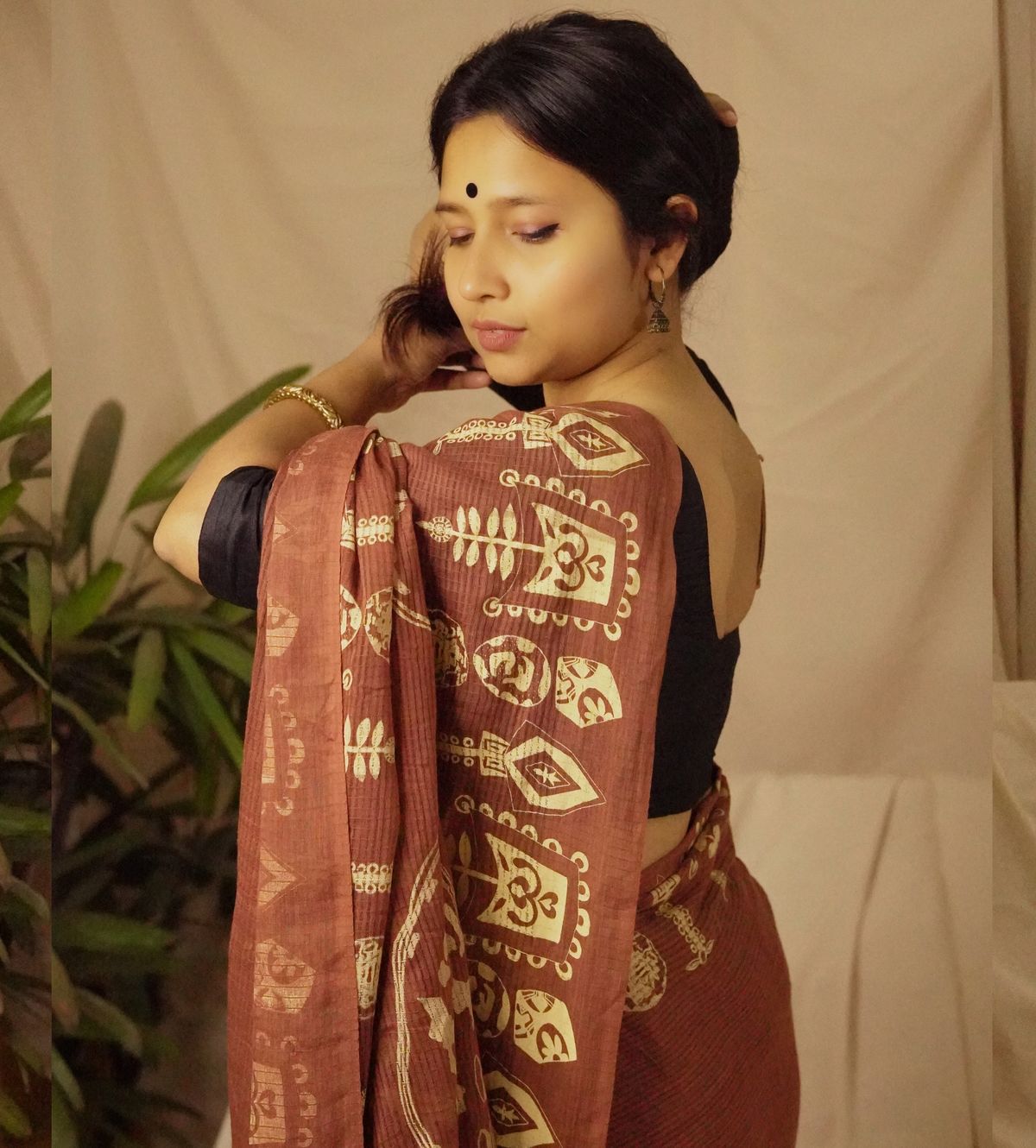 Wari botteshwar chestnut Saree