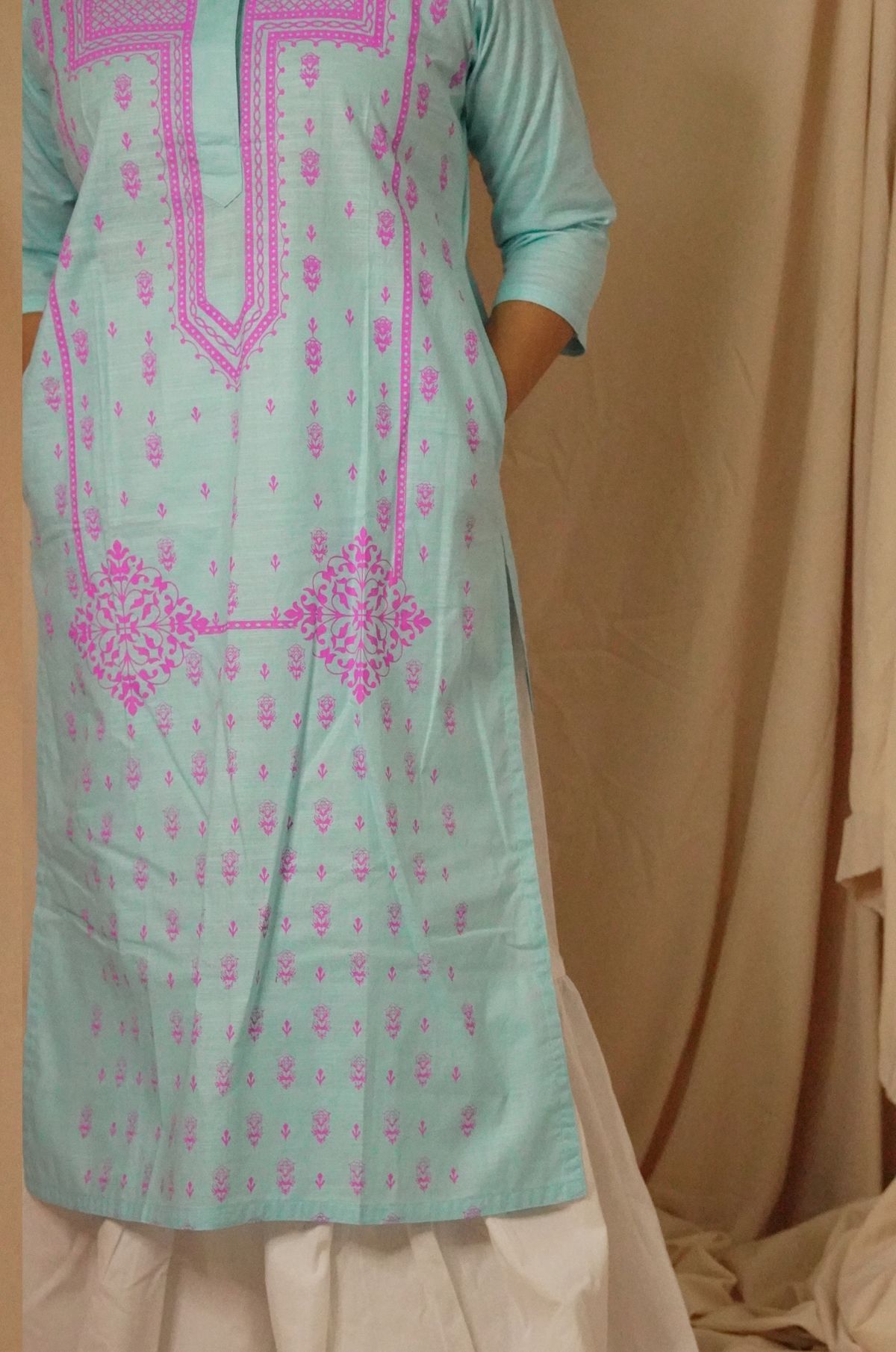 Bindu Kurti Set