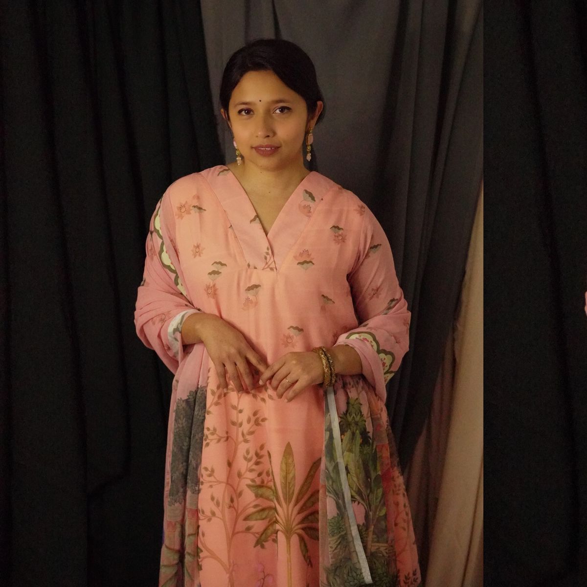 Rai-Banu Kurti set