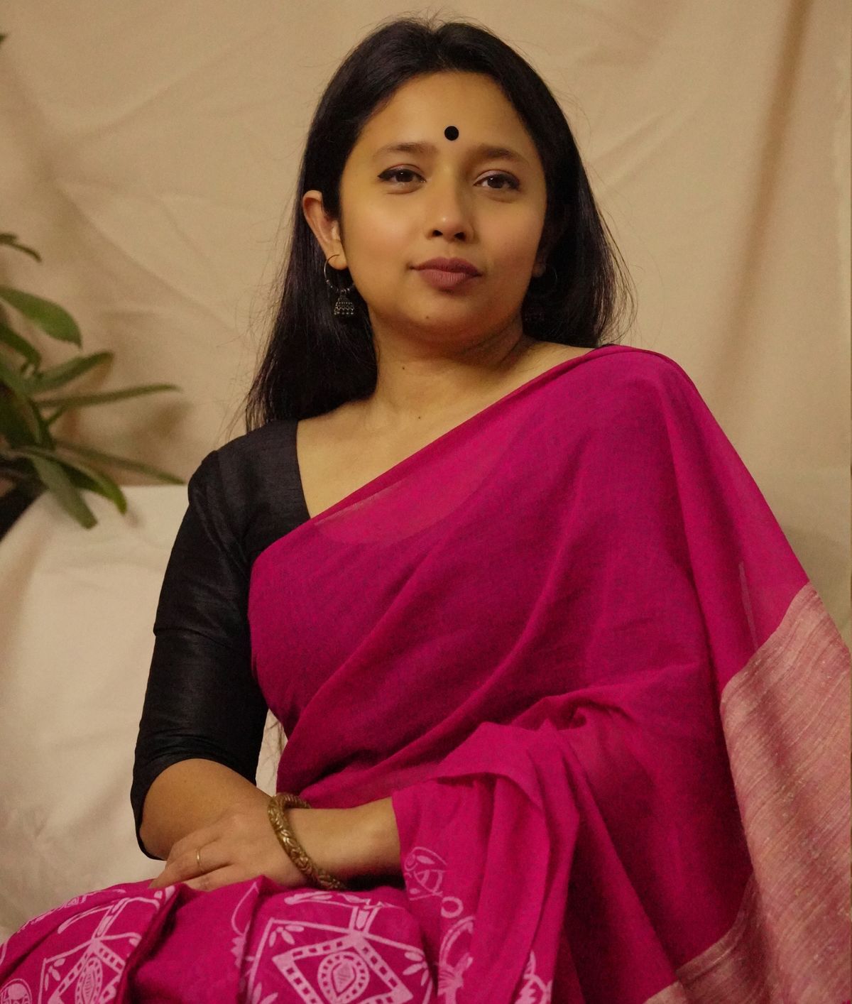 Moyuri Magenta saree